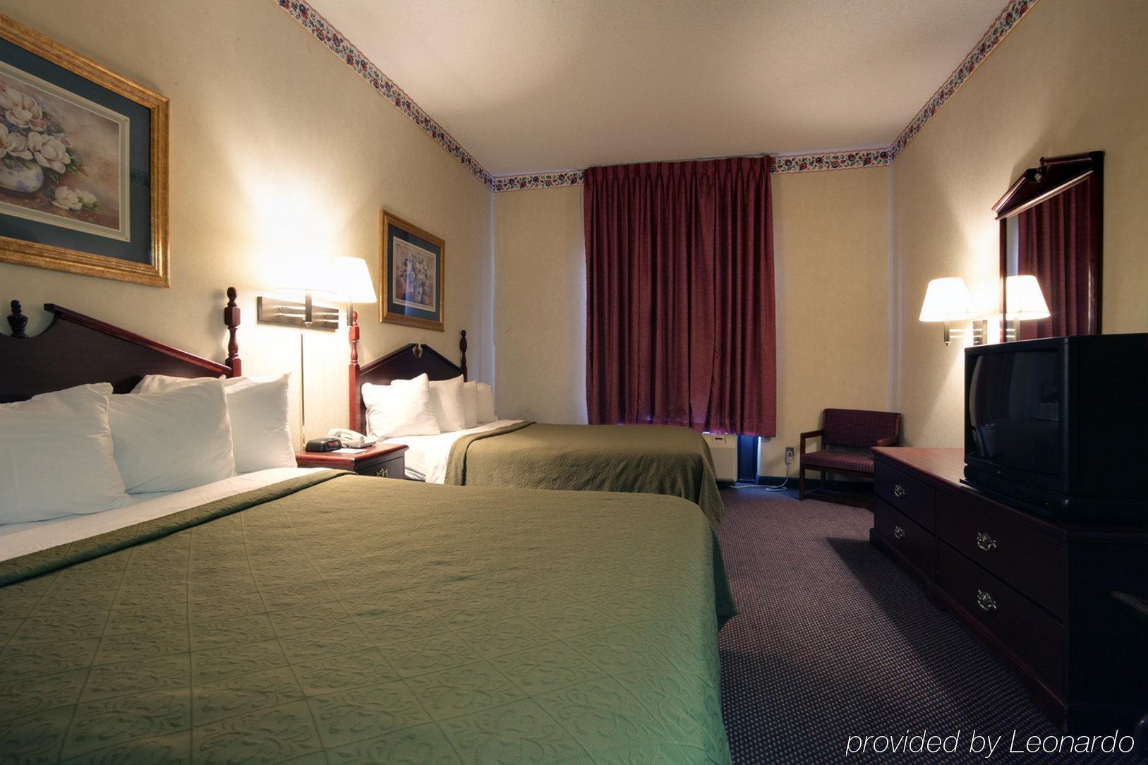 Lexington Suites Of Jonesboro Room photo