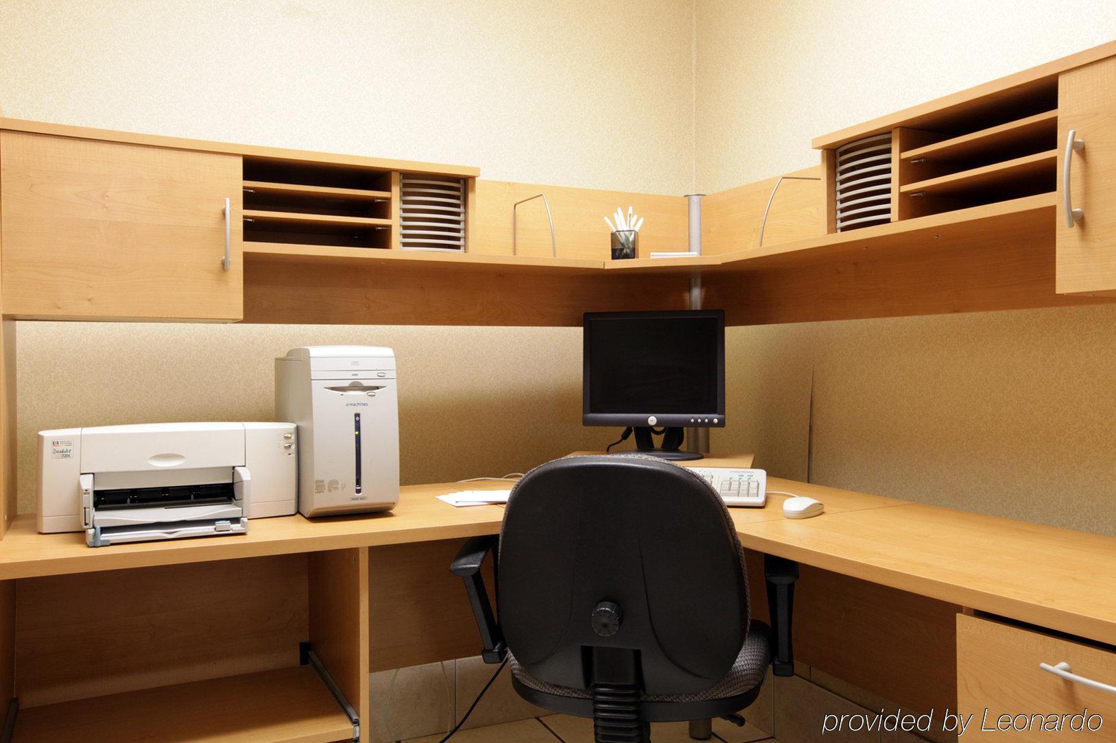 Lexington Suites Of Jonesboro Facilities photo